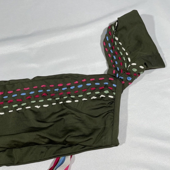 NEW Becca Quest Off Shoulder Bandeau Bikini Top Bayleaf Green‎ [ Small ] - Picture 4 of 12